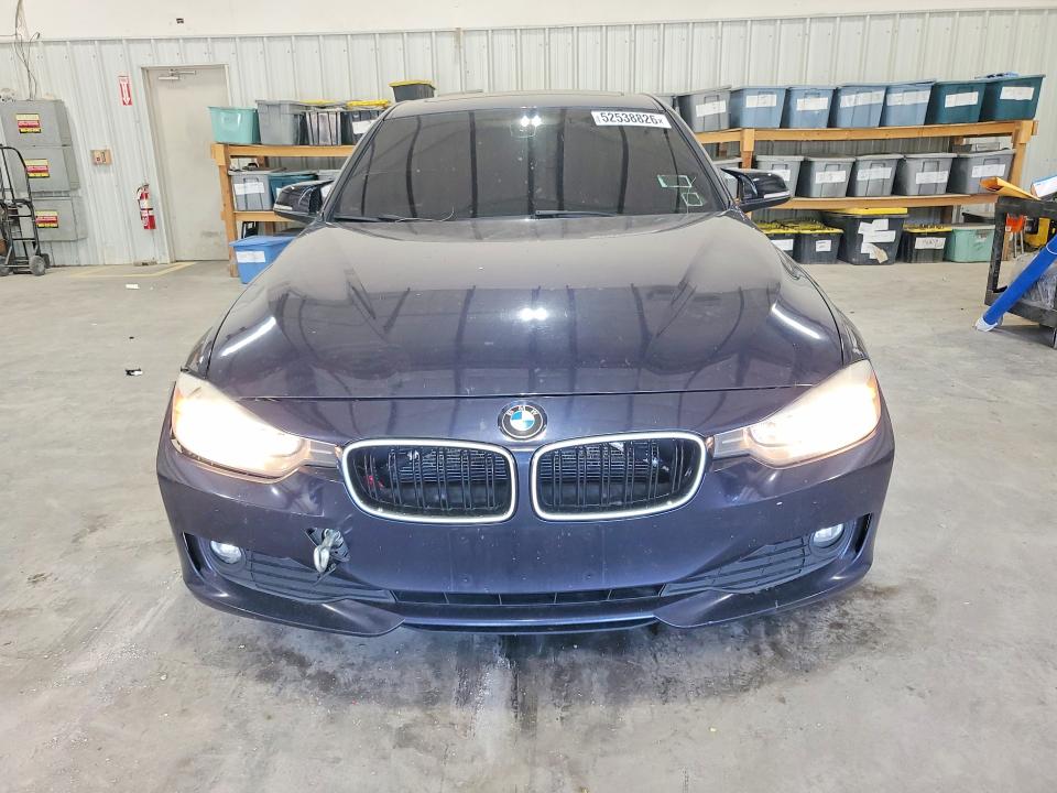 52538826 :رقم المزاد ، WBA3C3C57EP660769 vin ، 2014 Bmw 320 مزاد بيع