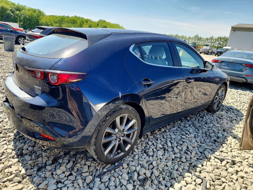 Продаж на аукціоні авто 2022 Mazda 3, vin: JM1BPALLXN1520935, номер лоту: 52008856