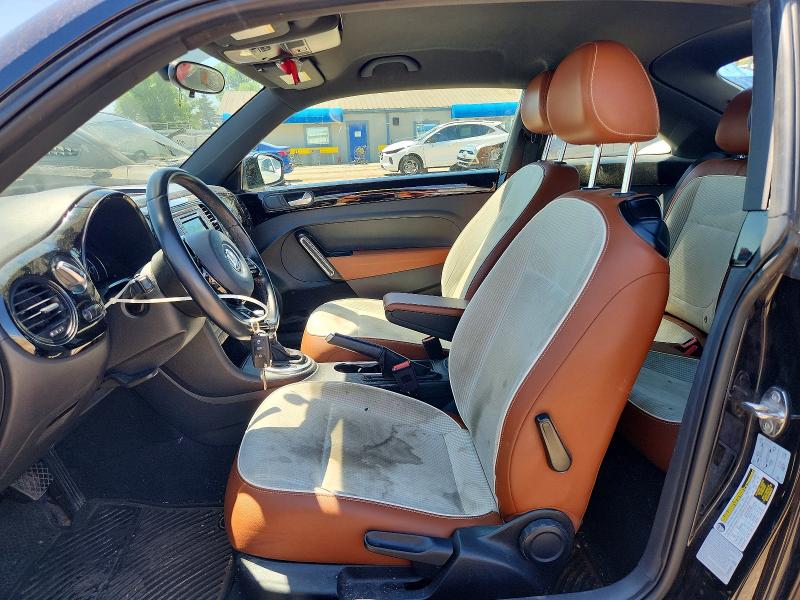 52436186 :رقم المزاد ، 3VWF17AT2HM629726 vin ، 2017 Volkswagen Beetle مزاد بيع