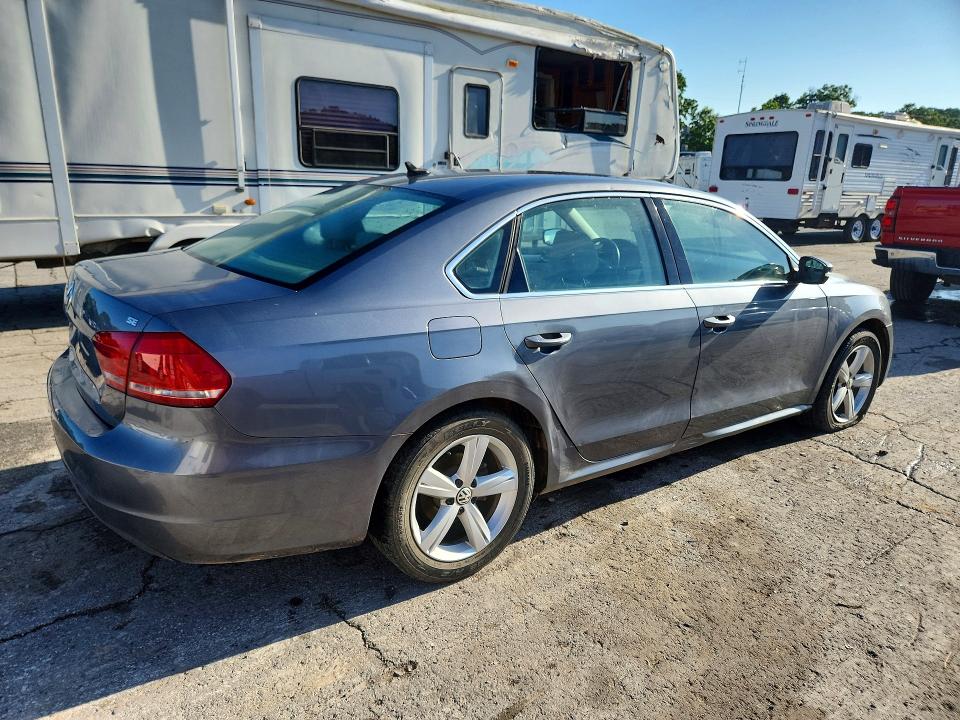 Продаж на аукціоні авто 2013 Volkswagen Passat, vin: 1VWBH7A34DC132330, номер лоту: 54691176