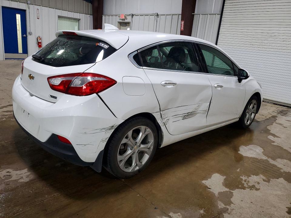 54609376 :رقم المزاد ، 3G1BF6SM2JS638831 vin ، 2018 Chevrolet Cruze مزاد بيع