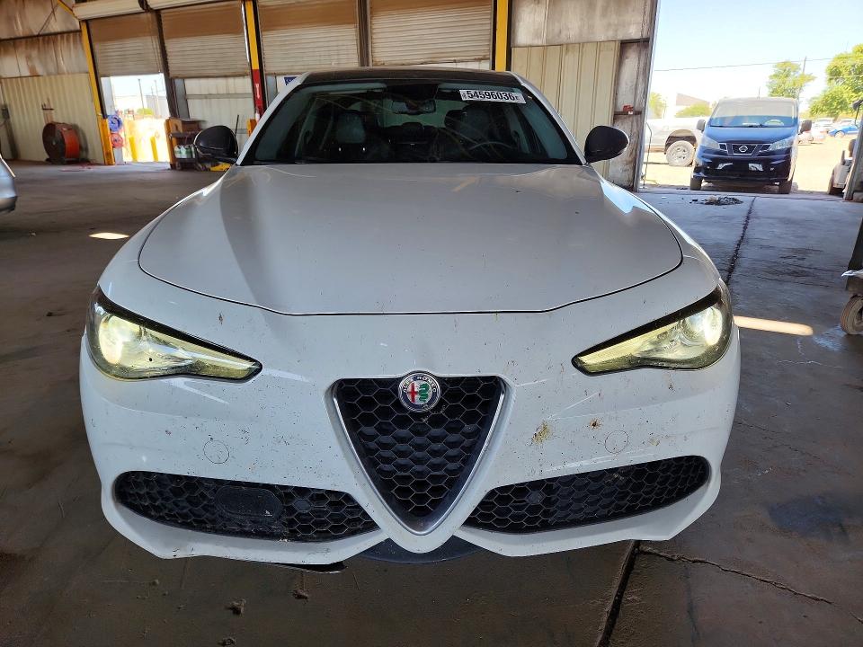 Продаж на аукціоні авто 2017 Alfa Romeo Giulia, vin: ZARFAEBNXH7544544, номер лоту: 54596036