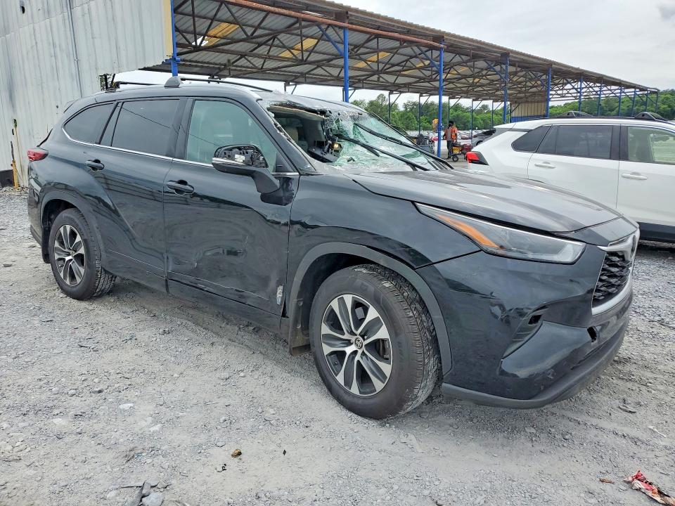 2022 Toyota Highlander მანქანა იყიდება აუქციონზე, vin: 5TDHZRBH2NS578170, აუქციონის ნომერი: 52407726