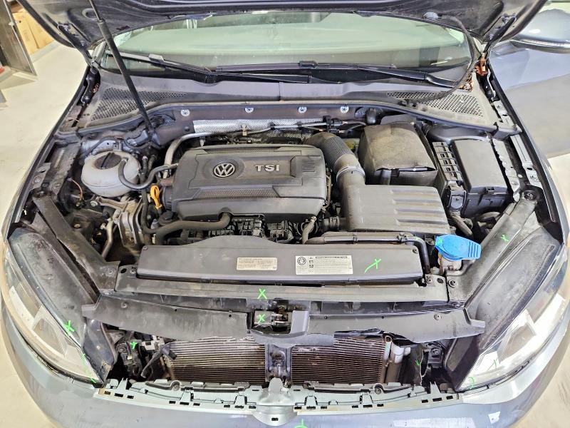 52412926 :رقم المزاد ، 3VW217AU4HM018670 vin ، 2017 Volkswagen Golf مزاد بيع