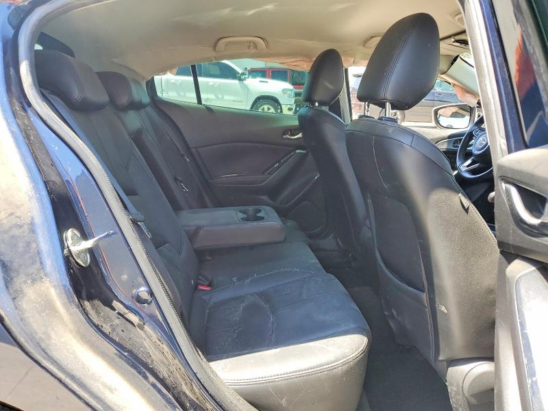 Продажа на аукционе авто 2018 Mazda 3, vin: 3MZBN1L34JM272777, номер лота: 53287136