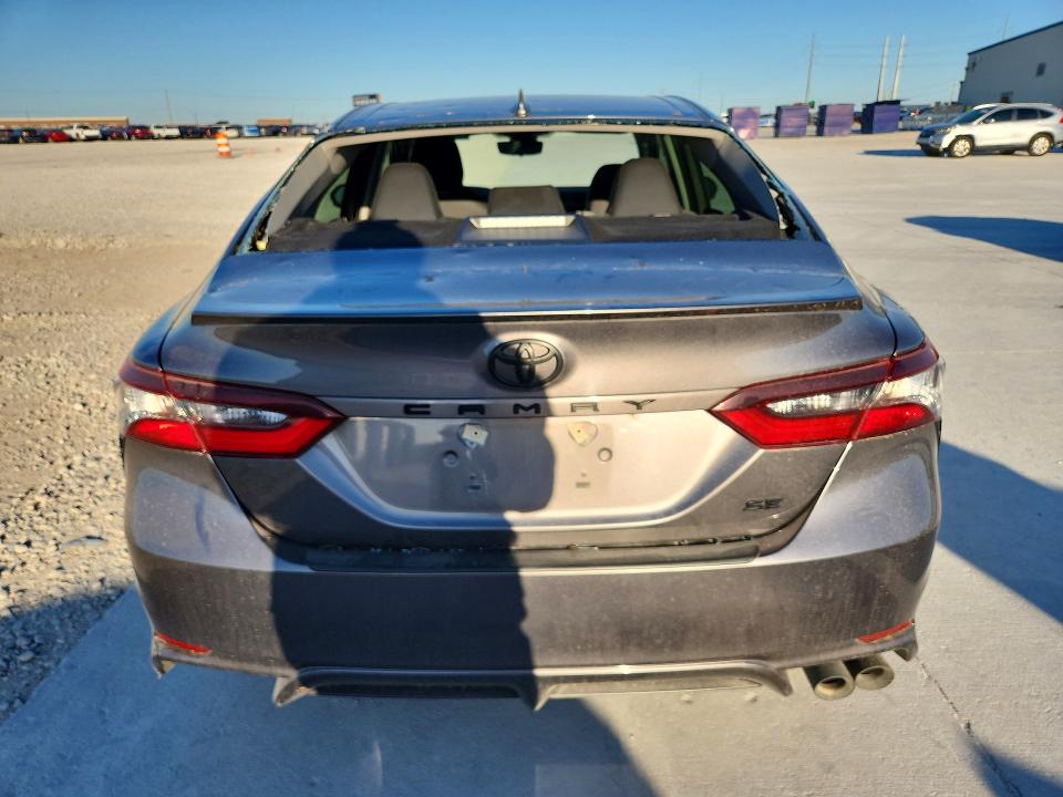 Продаж на аукціоні авто 2024 Toyota Camry, vin: 4T1G11AK1RU854286, номер лоту: 52314846