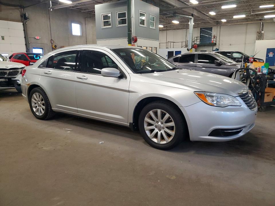 2011 Chrysler 200 მანქანა იყიდება აუქციონზე, vin: 1C3BC1FB3BN589487, აუქციონის ნომერი: 55344476