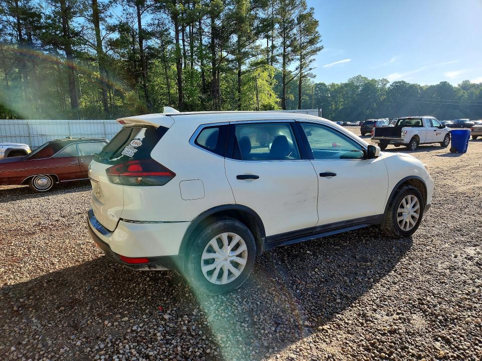 Продаж на аукціоні авто 2018 Nissan Rogue, vin: 5N1AT2MV1JC757837, номер лоту: 52729326