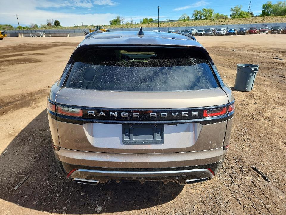 52731136 :رقم المزاد ، SALYL2RV2JA747754 vin ، 2018 Land Rover Range Rover Velar مزاد بيع