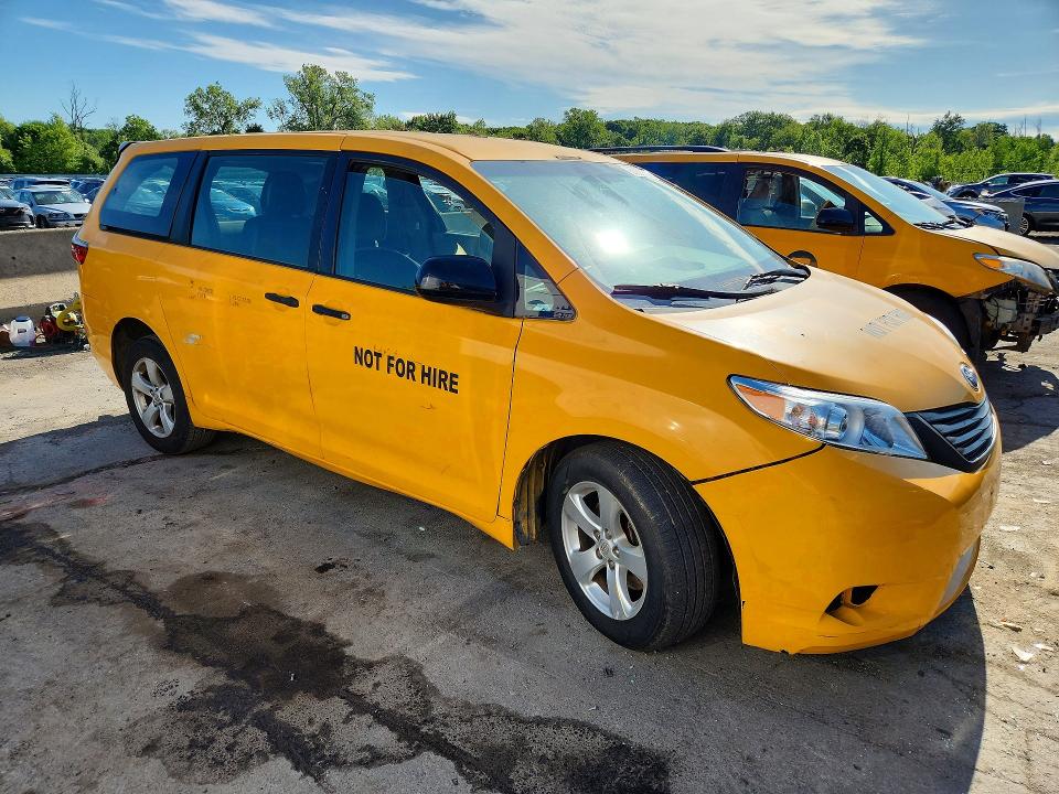 2017 Toyota Sienna მანქანა იყიდება აუქციონზე, vin: 5TDZK3DC9GS699501, აუქციონის ნომერი: 55367726