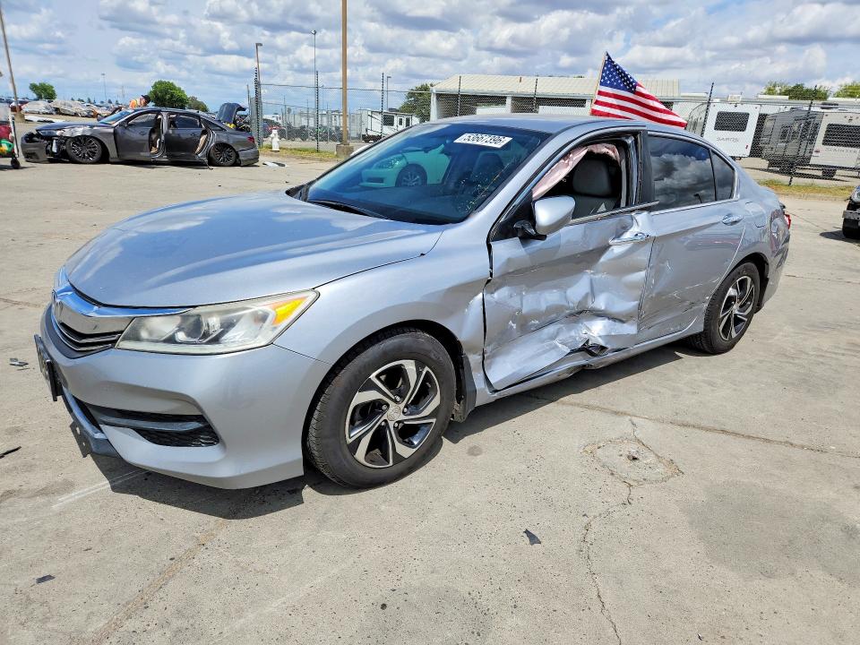 53667396 :رقم المزاد ، 1HGCR2F3XHA204134 vin ، 2017 Honda Accord مزاد بيع