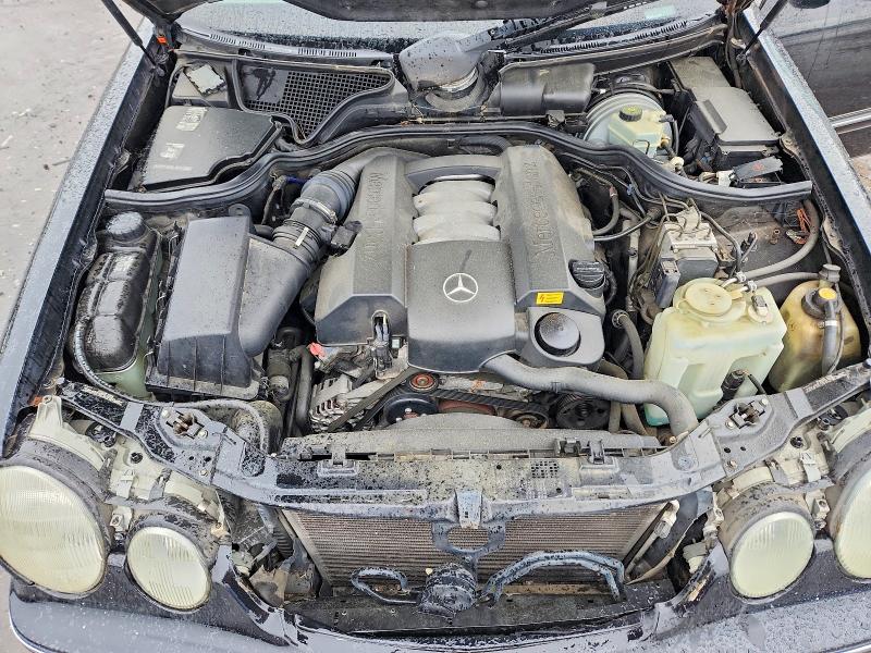 2000 Mercedes-benz E მანქანა იყიდება აუქციონზე, vin: WDBJH65J1YB114833, აუქციონის ნომერი: 52863616