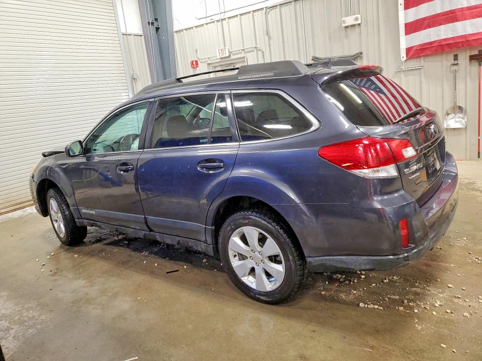 52691126 :رقم المزاد ، 4S4BRBFC0B3383396 vin ، 2011 Subaru Outback مزاد بيع