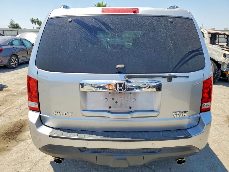 52913676 :رقم المزاد ، 5FNYF4H95EB050459 vin ، 2014 Honda Pilot مزاد بيع