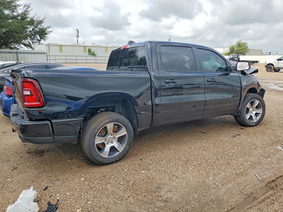 52552906 :رقم المزاد ، 1C6RREGT1TN354554 vin ، 2026 Ram 1500 مزاد بيع