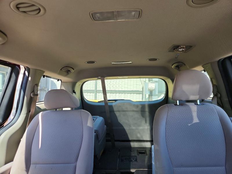 53604616 :رقم المزاد ، KNDMB5C16G6194943 vin ، 2016 Kia Sedona مزاد بيع