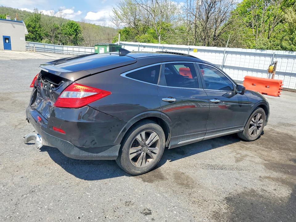 52220296 :رقم المزاد ، 5J6TF2H57DL000650 vin ، 2013 Honda Crosstour مزاد بيع
