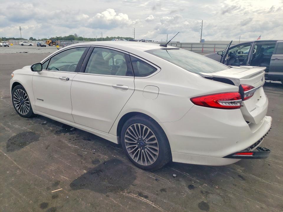 51827546 :رقم المزاد ، 3FA6P0RU8JR147265 vin ، 2018 Ford Fusion مزاد بيع
