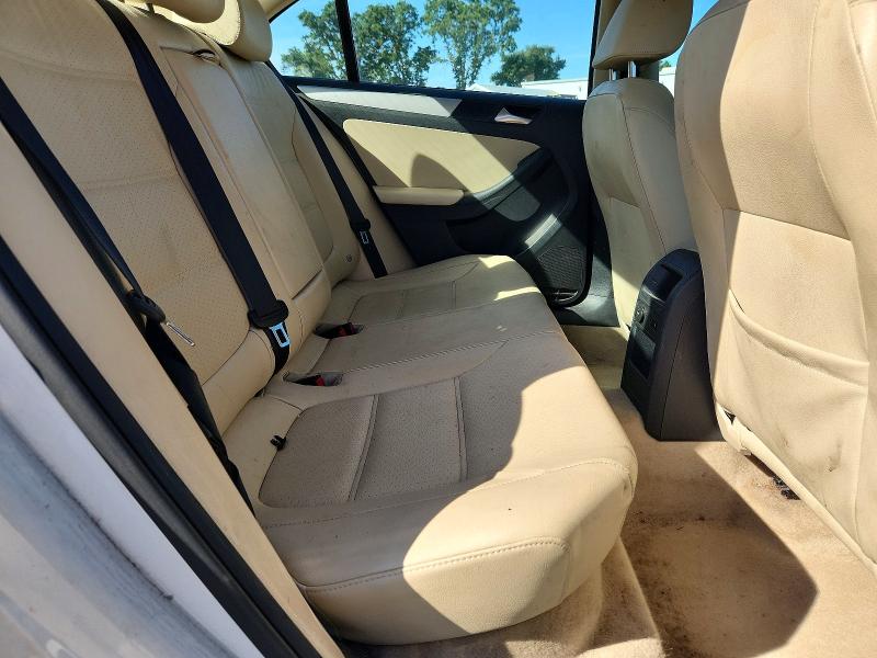 2013 Volkswagen Jetta მანქანა იყიდება აუქციონზე, vin: 3VWDP7AJ5DM201566, აუქციონის ნომერი: 53220996
