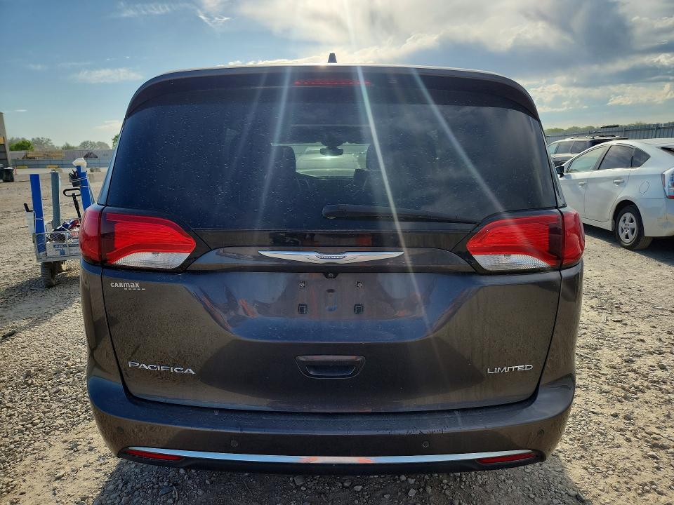 Продажа на аукционе авто 2017 Chrysler Pacifica, vin: 2C4RC1BG7HR512189, номер лота: 52178366