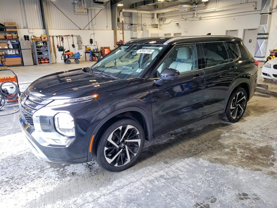 2024 Mitsubishi Outlander მანქანა იყიდება აუქციონზე, vin: JA4J4WA88RZ621716, აუქციონის ნომერი: 52652186