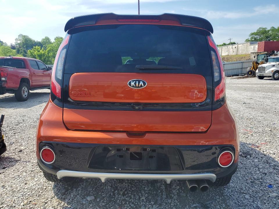 55058276 :رقم المزاد ، KNDJX3AA4J7586106 vin ، 2018 Kia Soul مزاد بيع