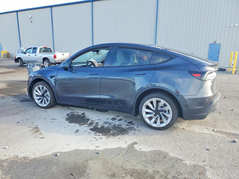 Продажа на аукционе авто 2026 Tesla Model Y, vin: 7SAYGDED1TA473218, номер лота: 55078546