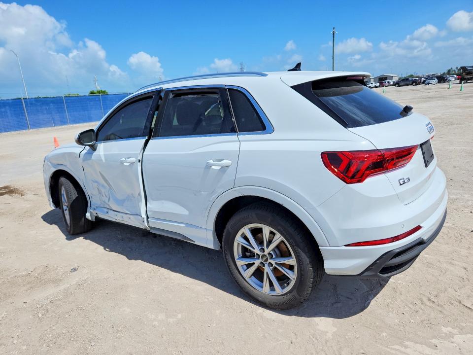 2024 Audi Q3 მანქანა იყიდება აუქციონზე, vin: WA1DECF35R1117113, აუქციონის ნომერი: 54943156