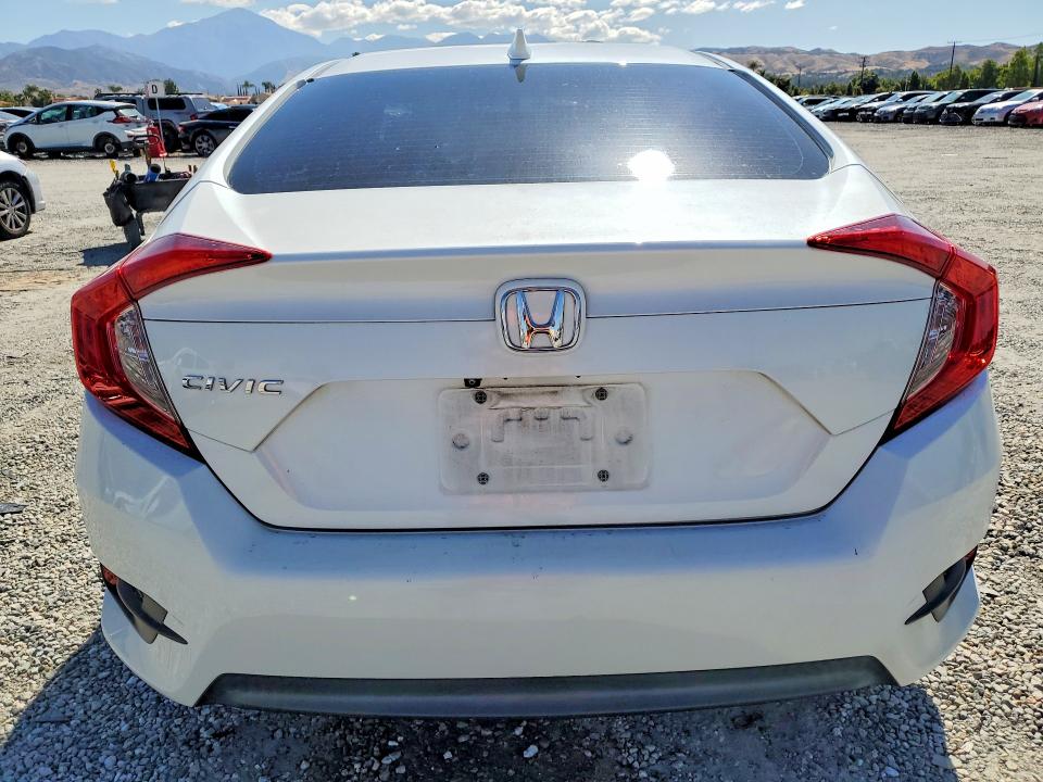 2017 Honda Civic მანქანა იყიდება აუქციონზე, vin: 2HGFC2F77HH542206, აუქციონის ნომერი: 52473326