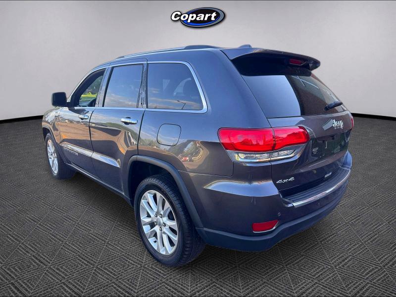 55570106 :رقم المزاد ، 1C4RJFBG3HC682786 vin ، 2017 Jeep Grand Cherokee مزاد بيع