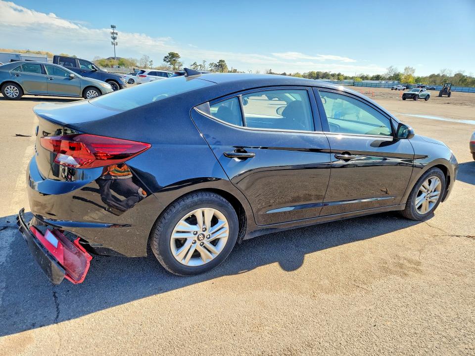 Продажа на аукционе авто 2019 Hyundai Elantra, vin: 5NPD84LF5KH443946, номер лота: 52190976
