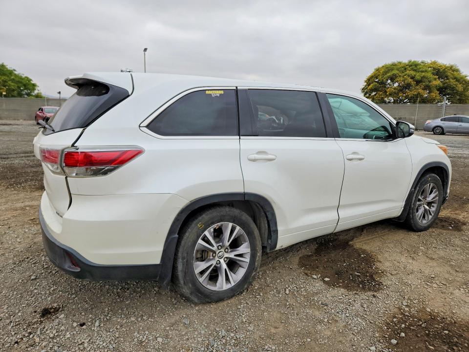 53468726 :رقم المزاد ، 5TDBKRFH5GS298573 vin ، 2016 Toyota Highlander مزاد بيع