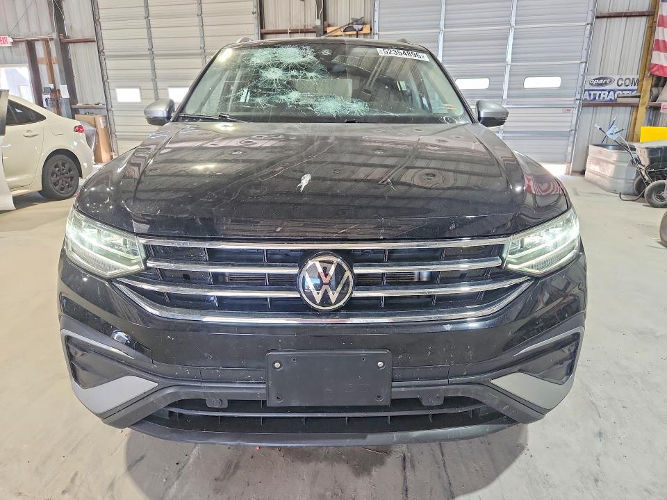 Продажа на аукционе авто 2024 Volkswagen Tiguan, vin: 3VV5B7AX8RM210376, номер лота: 52354896