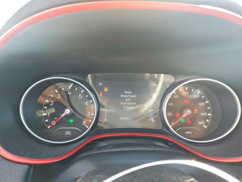 53210496 :رقم المزاد ، 3C4NJDDB8HT689497 vin ، 2017 Jeep Compass مزاد بيع