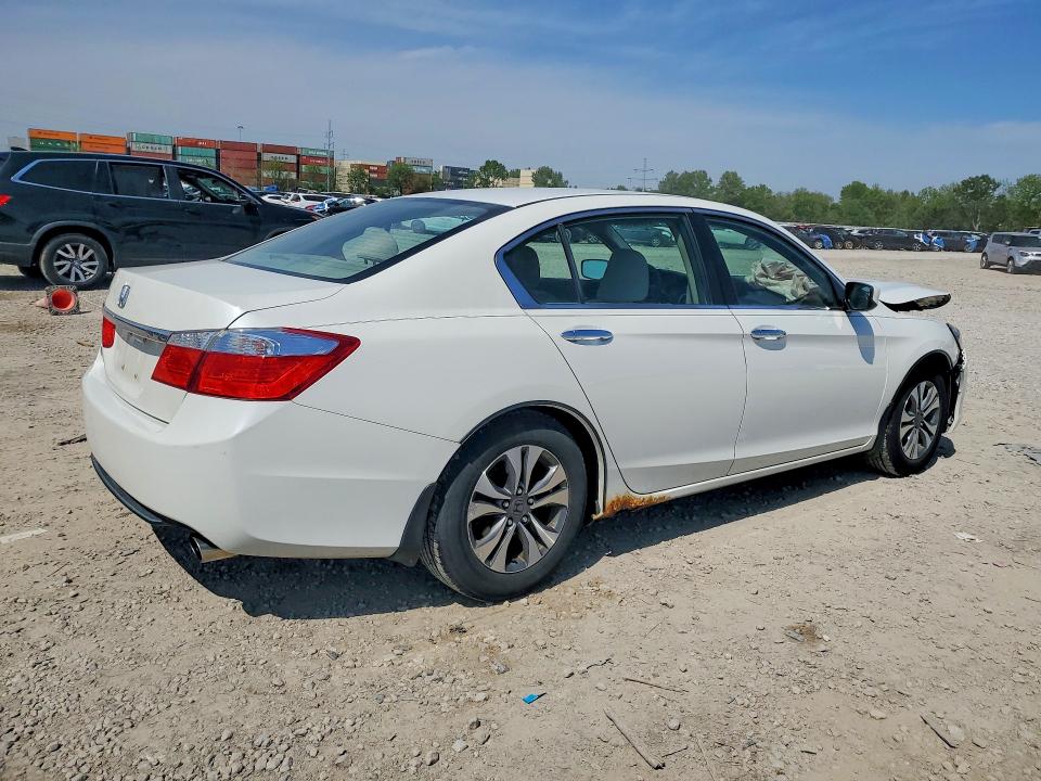 2013 Honda Accord მანქანა იყიდება აუქციონზე, vin: 1HGCR2F33DA083599, აუქციონის ნომერი: 53359296