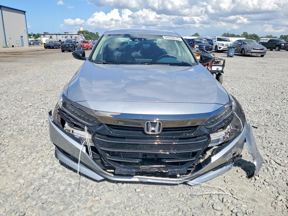 54456616 :رقم المزاد ، 1HGCV1F48NA085686 vin ، 2022 Honda Accord مزاد بيع