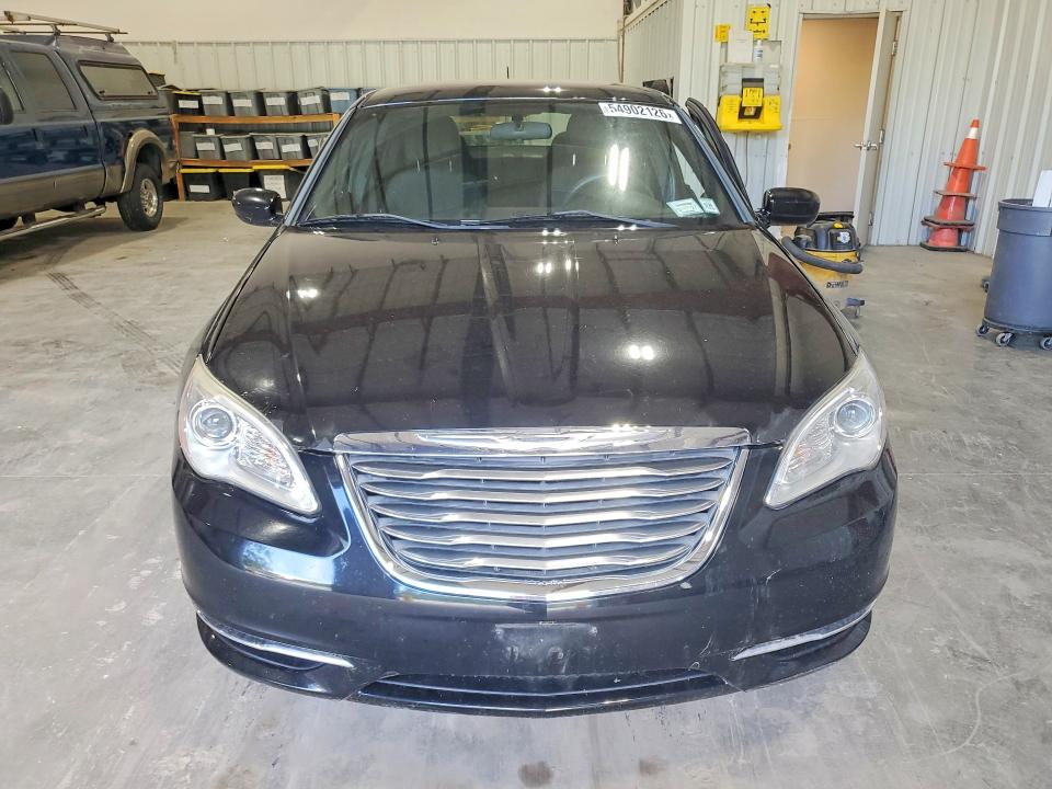 Продажа на аукционе авто 2012 Chrysler 200, vin: 1C3CCBABXCN125583, номер лота: 54902126