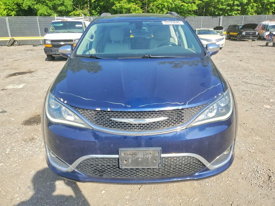 53723646 :رقم المزاد ، 2C4RC1GG2HR571806 vin ، 2017 Chrysler Pacifica مزاد بيع