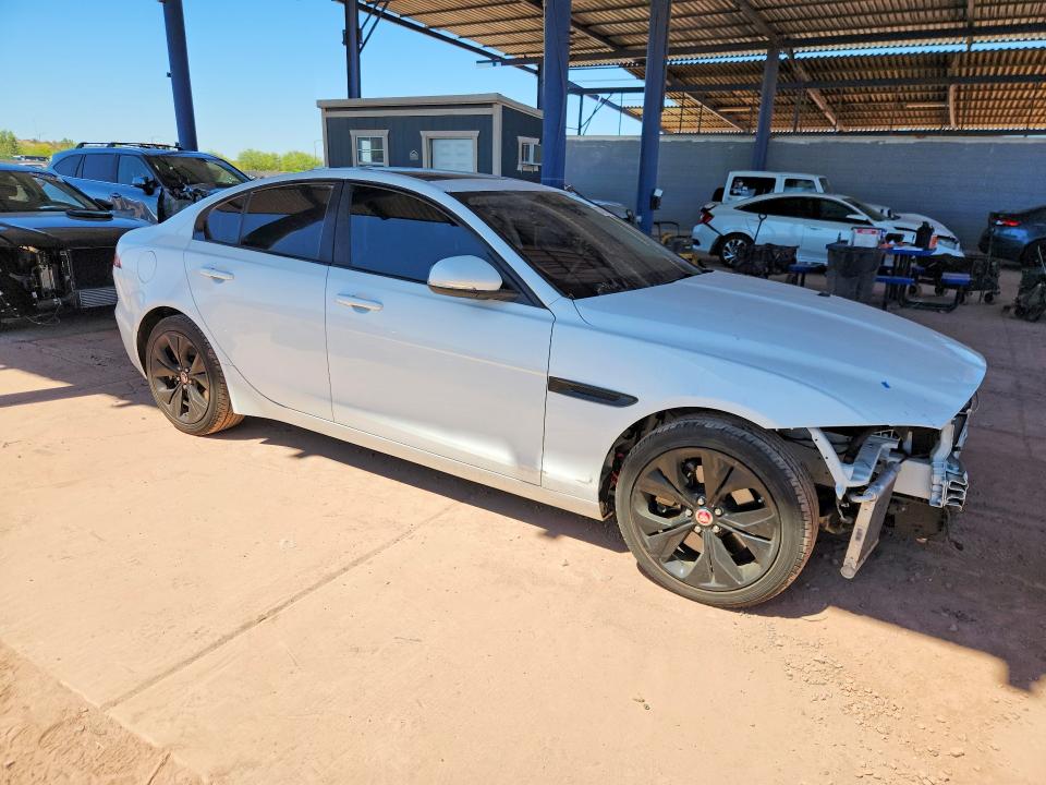 Продаж на аукціоні авто 2020 Jaguar Xe, vin: SAJAJ4FX7LCP64476, номер лоту: 53650386