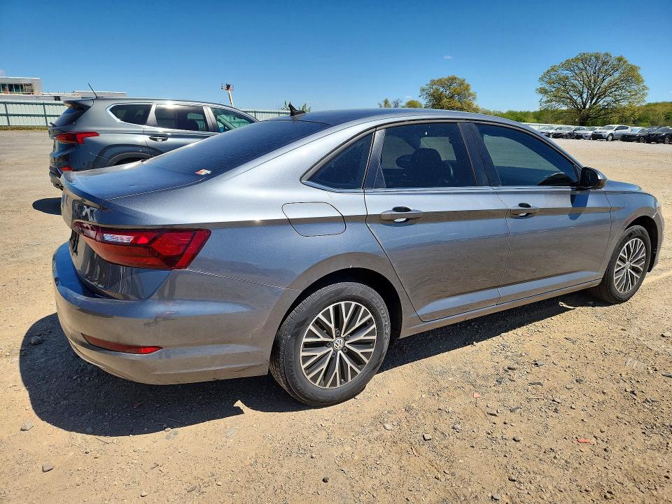 52708476 :رقم المزاد ، 3VWC57BU2MM069649 vin ، 2021 Volkswagen Jetta مزاد بيع
