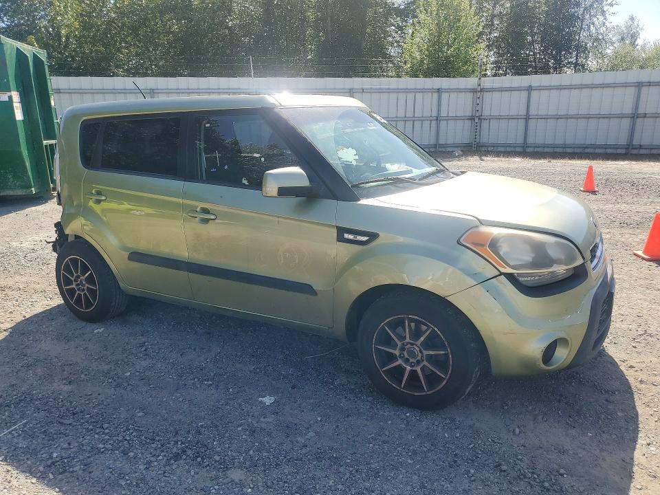 52426186 :رقم المزاد ، KNDJT2A5XD7486900 vin ، 2013 Kia Soul مزاد بيع