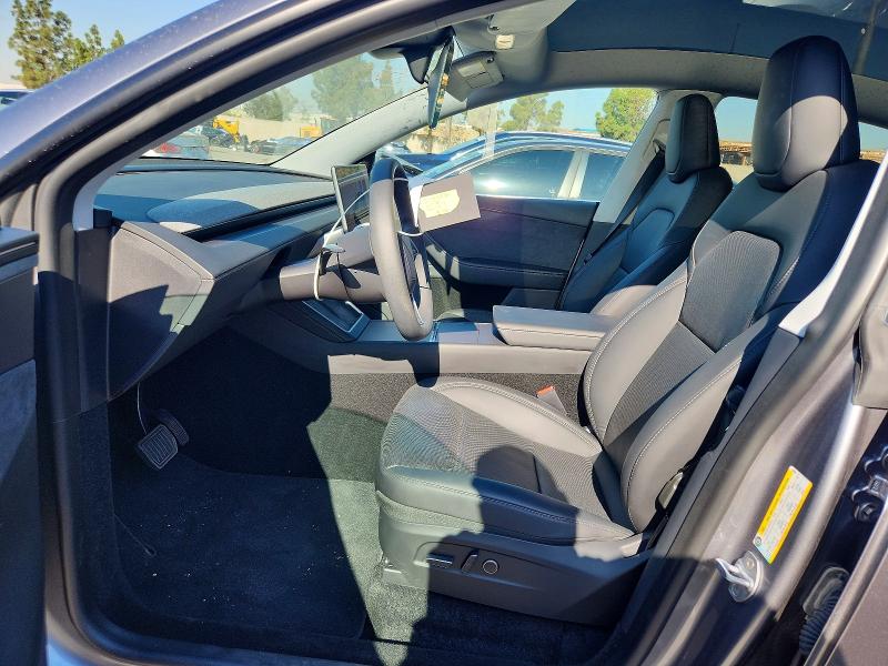 Продаж на аукціоні авто 2026 Tesla Model Y, vin: 7SAYGDED6TA430588, номер лоту: 52785276