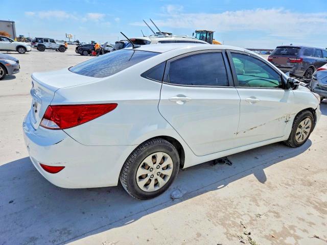2017 Hyundai Accent მანქანა იყიდება აუქციონზე, vin: KMHCT4AE6HU321241, აუქციონის ნომერი: 53737016