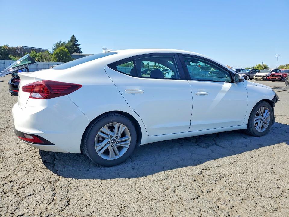 Продажа на аукционе авто 2020 Hyundai Elantra, vin: 5NPD84LF7LH542639, номер лота: 54884636