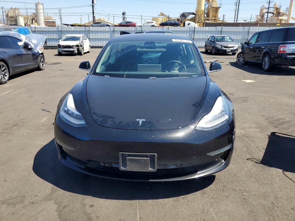 2020 Tesla Model 3 მანქანა იყიდება აუქციონზე, vin: 5YJ3E1EA2LF630145, აუქციონის ნომერი: 51902526