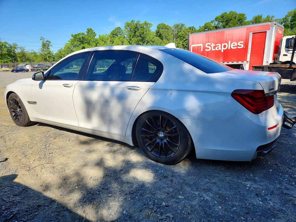Продаж на аукціоні авто 2015 Bmw 750, vin: WBAYF8C56FD654300, номер лоту: 51972576