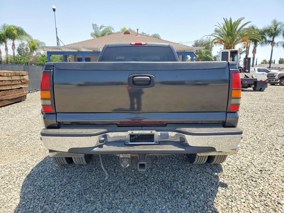 2004 Chevrolet Silverado მანქანა იყიდება აუქციონზე, vin: 1GCJK33184F158688, აუქციონის ნომერი: 53388806
