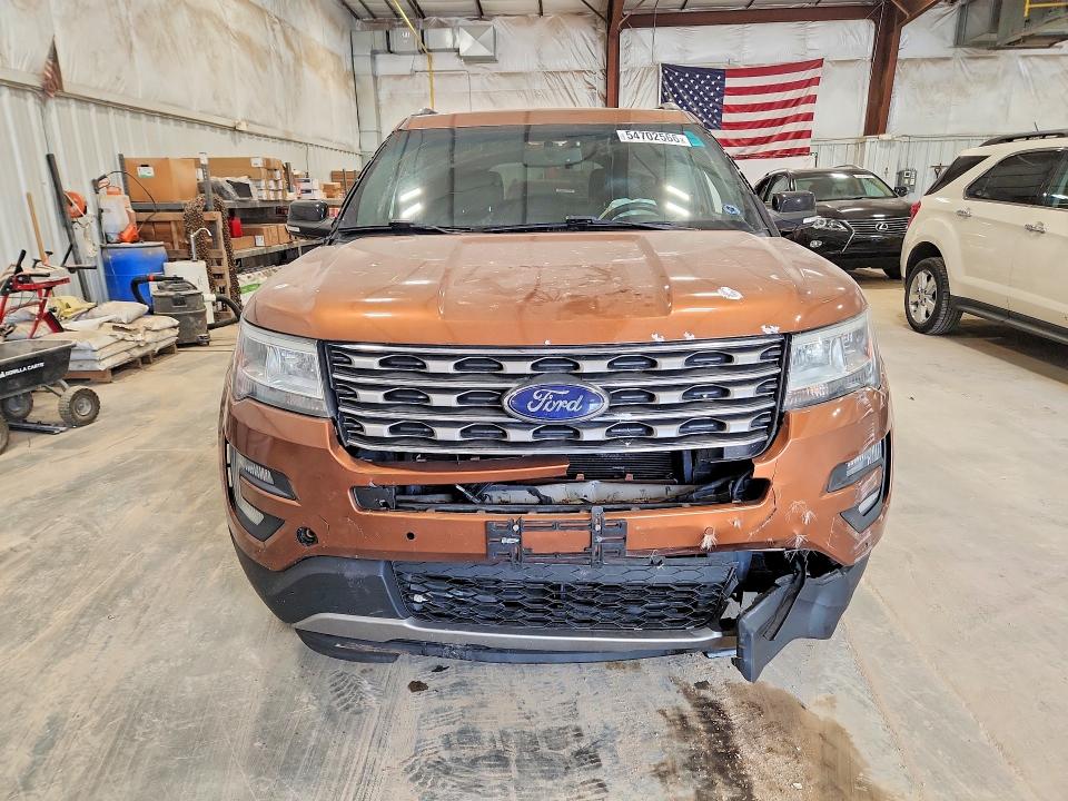 2017 Ford Explorer მანქანა იყიდება აუქციონზე, vin: 1FM5K8D85HGA74737, აუქციონის ნომერი: 54702566