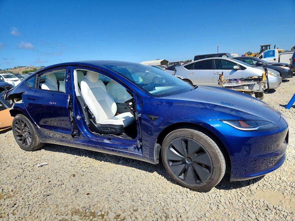 53454786 :رقم المزاد ، 5YJ3E1EA7SF920962 vin ، 2025 Tesla Model 3 مزاد بيع