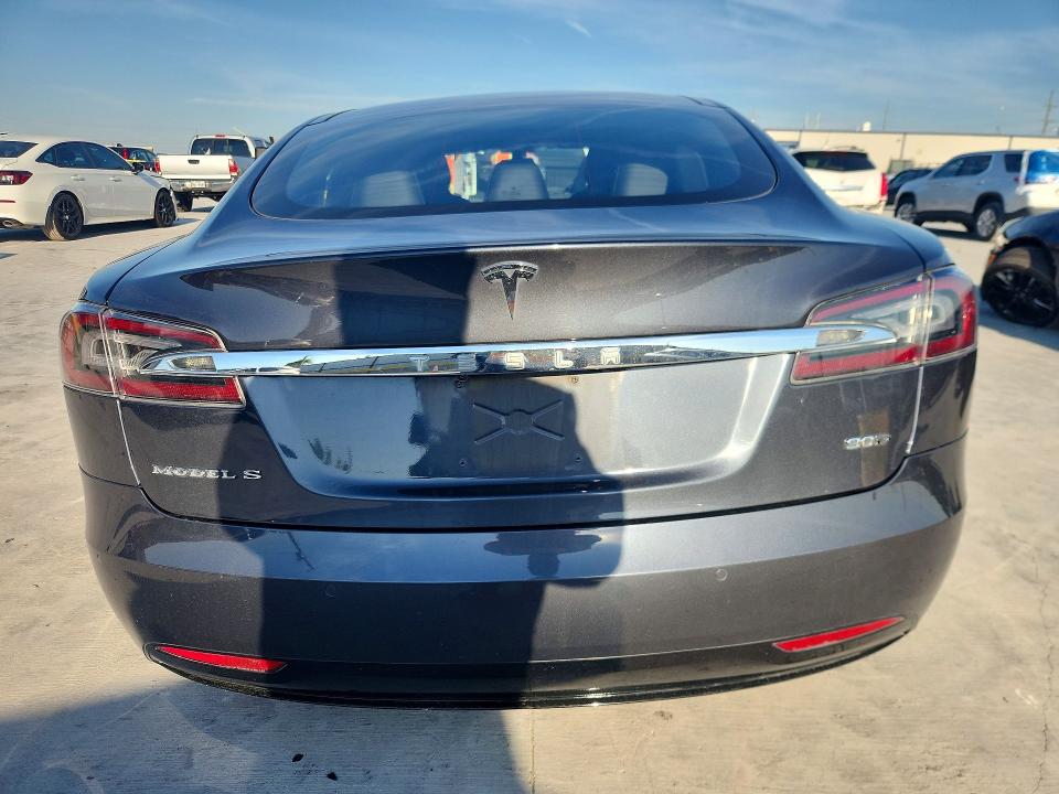 Продажа на аукционе авто 2017 Tesla Model S, vin: 5YJSA1E2XHF183779, номер лота: 53529776